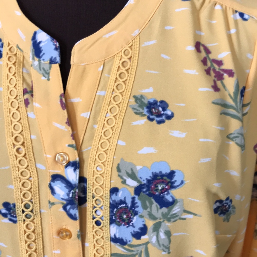 Stunning Yellow Flowered Button Long Sleeved Shir… - image 2